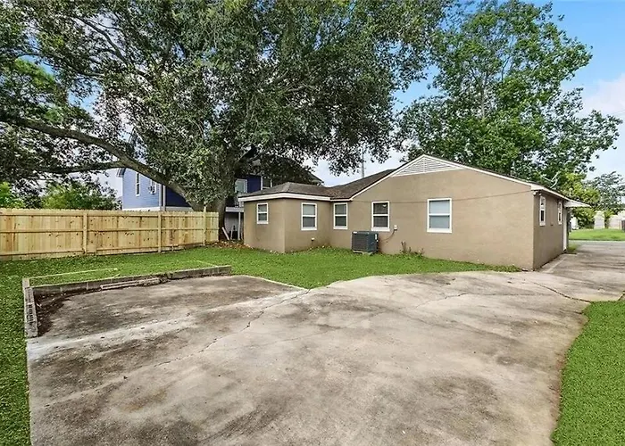 2Bd-2Ba Adorable Home W Yard In Gentilly