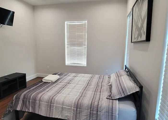 Charming Home Near Superdome And French Qtr - Less Than 10 Min